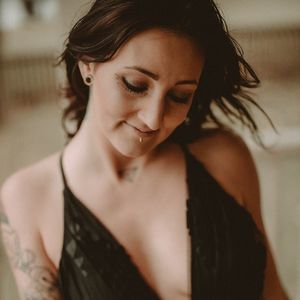 Meet your Posher, Ella